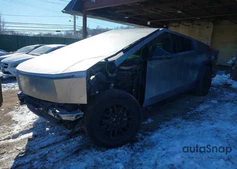 2024 Tesla Cybertruck All-Wheel Drive z USA, uszkodzony, nr VIN 7G2CEHED2RA047919